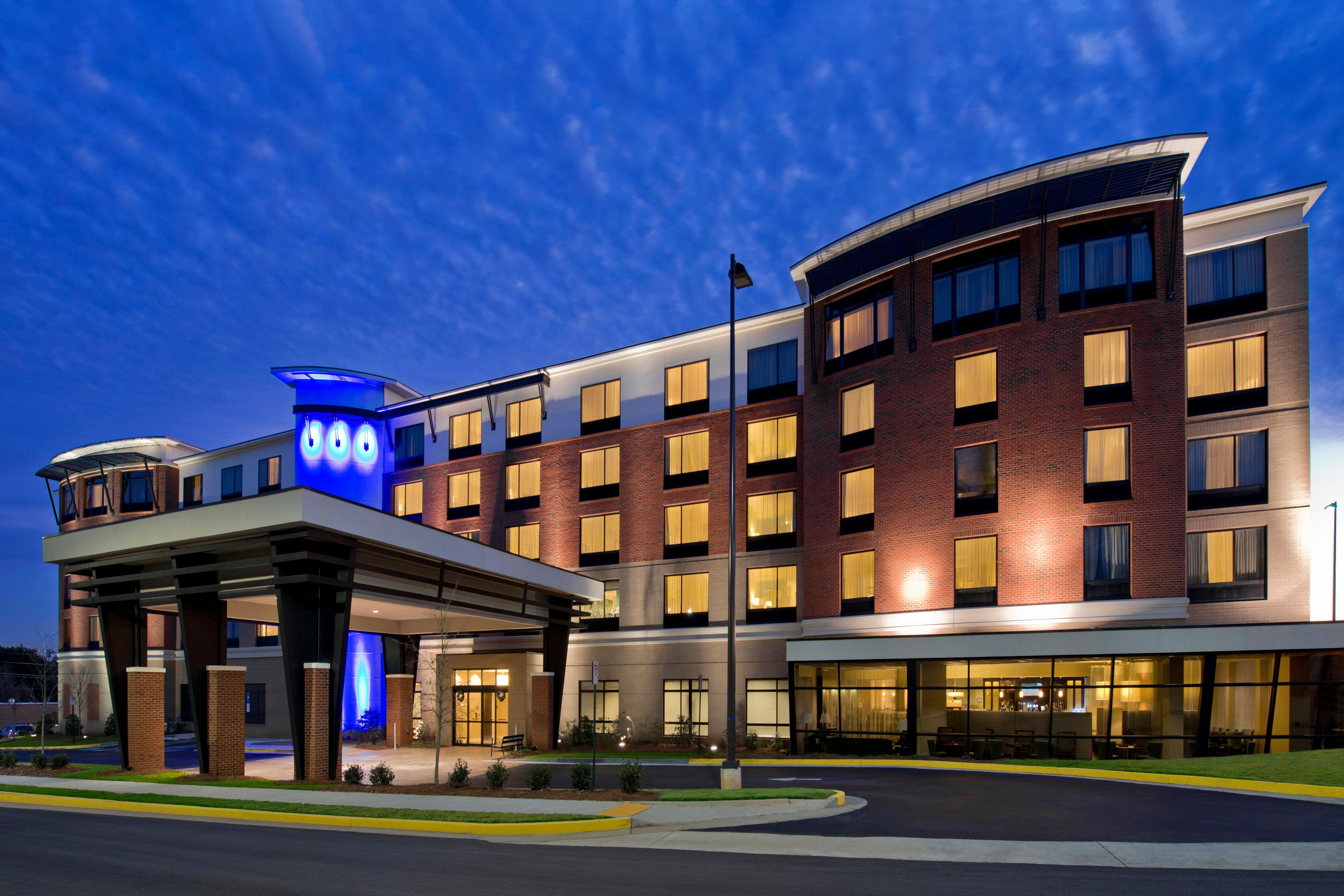 Hotel Indigo Atlanta Airport College Park By Ihg מראה חיצוני תמונה